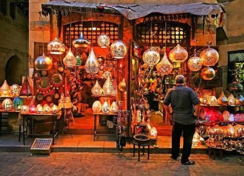Shopping- und Basar-Ausflüge in Ägypten: Ein Erlebnis zwischen Düften, Farben und Kultur