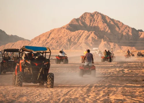 Abenteuerliche Wüstensafaris in Ägypten: Quads, Kamele und Beduinenkultur
